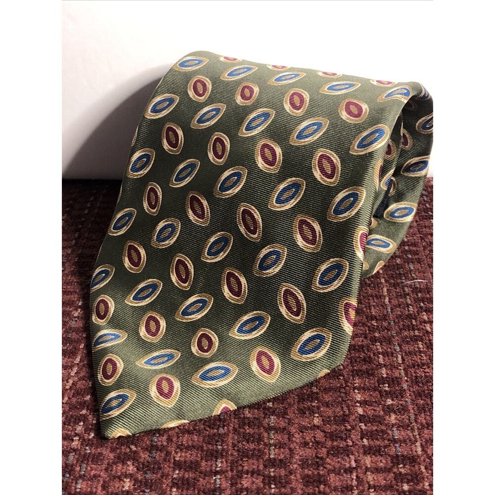 Vintage Brooks Brothers All Silk Tie Olive Green Geometric Shape Classic USA